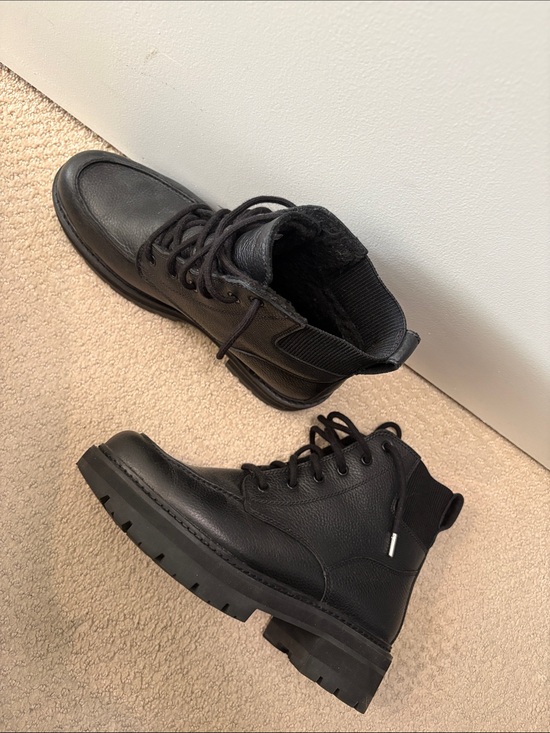 Clarks Shoes - WOMENS CLARKS ORIANNA MID
 Black Leather Lace-Up Boots